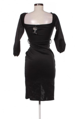 Kleid Boohoo, Größe M, Farbe Schwarz, Preis 23,59 €