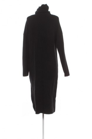 Rochie Cozy, Mărime XL, Culoare Negru, Preț 114,71 Lei