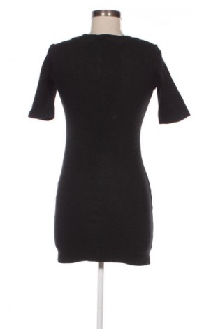 Rochie Gina Tricot, Mărime M, Culoare Negru, Preț 34,99 Lei