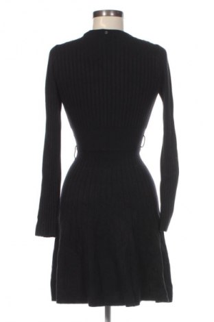 Kleid Guess, Größe M, Farbe Schwarz, Preis 134,99 €