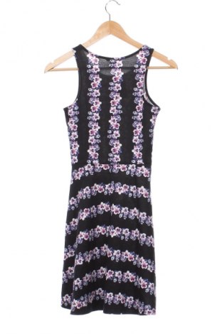 Šaty  H&M, Velikost XS, Barva Vícebarevné, Cena  289,00 Kč