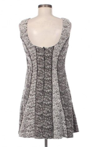 Kleid H&M, Größe M, Farbe Mehrfarbig, Preis 4,99 €
