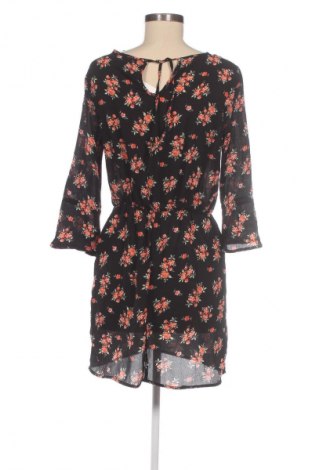 Рокля H&M Divided, Размер M, Цвят Многоцветен, Цена 6,99 лв.