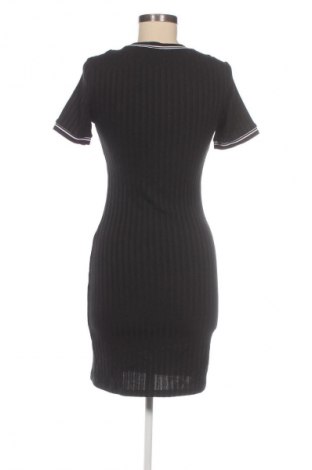 Šaty  H&M Divided, Velikost M, Barva Černá, Cena  149,00 Kč