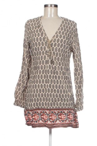 Rochie Jennifer Taylor, Mărime M, Culoare Multicolor, Preț 38,99 Lei