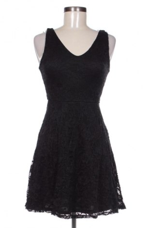 Kleid Jennyfer, Größe M, Farbe Schwarz, Preis € 8,99