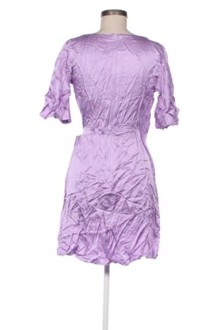 Kleid Miss Miss, Größe M, Farbe Lila, Preis € 13,99