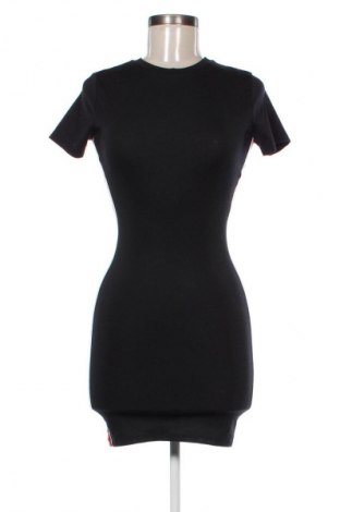 Rochie Pull&Bear, Mărime S, Culoare Negru, Preț 53,99 Lei