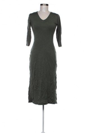 Kleid Small Talk, Größe S, Farbe Grün, Preis 14,99 €