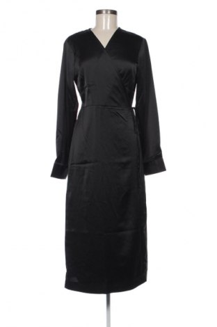 Kleid Y.A.S, Größe L, Farbe Schwarz, Preis € 134,99