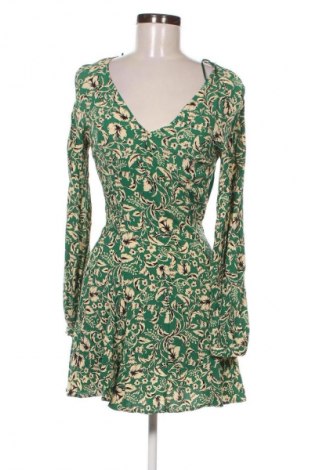 Kleid Zara, Größe M, Farbe Mehrfarbig, Preis 16,32 €