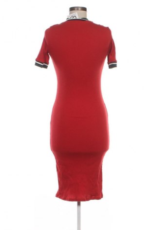 Rochie Zara Trafaluc, Mărime M, Culoare Roșu, Preț 70,99 Lei