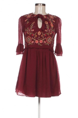 Kleid Zara Trafaluc, Größe M, Farbe Rot, Preis 24,55 €