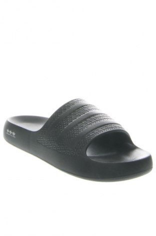 Papuci Adidas Originals, Mărime 45, Culoare Negru, Preț 196,99 Lei