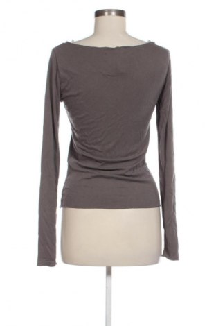 Damen Shirt Aware by Vero Moda, Größe M, Farbe Grau, Preis 30,99 €