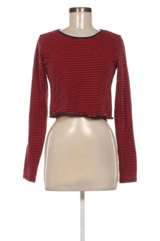 Bluzka damska Basic Apparel, Rozmiar M, Kolor Kolorowy, Cena 17,99 zł