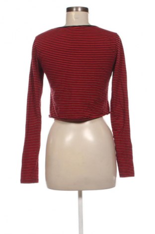 Bluzka damska Basic Apparel, Rozmiar M, Kolor Kolorowy, Cena 17,99 zł