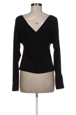 Дамска блуза ChicMe, Размер M, Цвят Черен, Цена 3,57 €