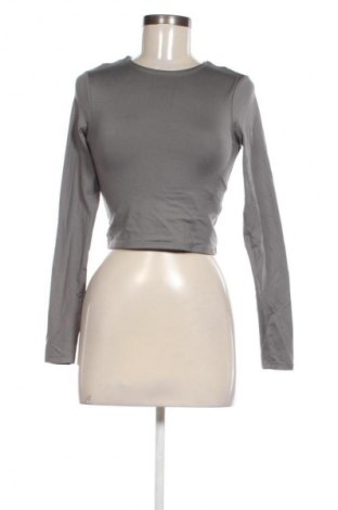 Дамска блуза Fb Sister, Размер S, Цвят Сив, Цена 4,09 €