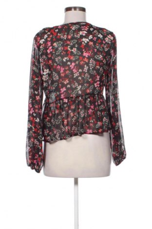 Дамска блуза Unbranded, Размер M, Цвят Многоцветен, Цена 4,60 €