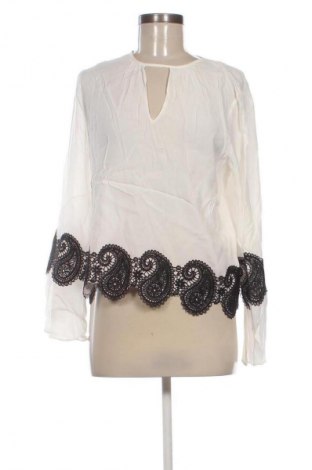 Γυναικεία μπλούζα Zara, Μέγεθος M, Χρώμα Λευκό, Τιμή 8,99 €