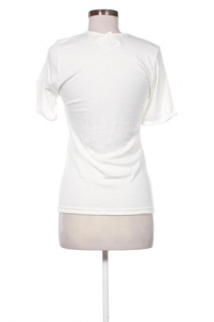 Дамска тениска Unbranded, Размер M, Цвят Бял, Цена 6,64 €