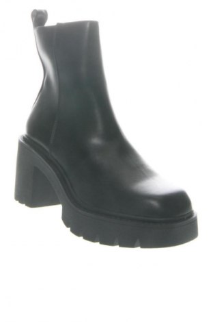 Damen Stiefeletten Madden Girl, Größe 38, Farbe Schwarz, Preis 147,99 €