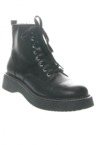 Damen Stiefeletten Madden Girl, Größe 38, Farbe Schwarz, Preis 177,99 €