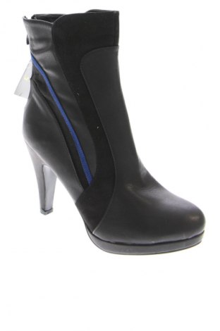 Női csizma Le Scarpe, Méret 40, Szín Fekete, Ár 38 938 Ft