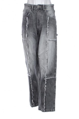 Damskie jeansy Bershka, Rozmiar M, Kolor Czarny, Cena 53,99 zł