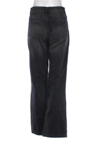 Blugi de femei Bershka, Mărime S, Culoare Negru, Preț 60,99 Lei