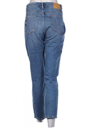 Дамски дънки Bershka, Размер S, Цвят Син, Цена 11,75 €