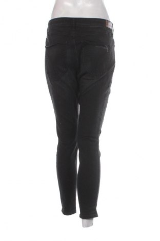 Дамски дънки Hollister, Размер XL, Цвят Черен, Цена 10,73 €