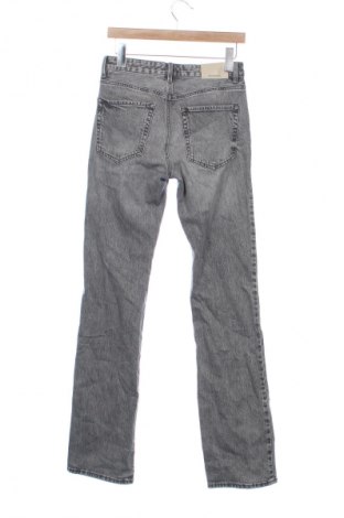 Γυναικείο Τζίν Stradivarius, Μέγεθος M, Χρώμα Πολύχρωμο, Τιμή 12,99 €