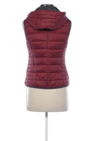 Damska kamizelka S.Oliver, Rozmiar S, Kolor Czerwony, Cena 66,99 zł