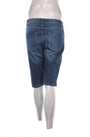 Дамски къс панталон C&A, Размер M, Цвят Син, Цена 6,13 €