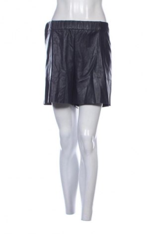 Дамски къс панталон Hugo Boss, Размер M, Цвят Син, Цена 35,27 €