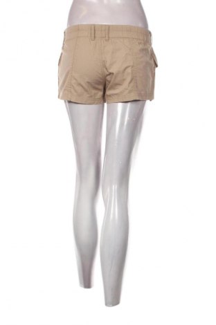 Pantaloni scurți de femei New Look, Mărime S, Culoare Bej, Preț 22,99 Lei