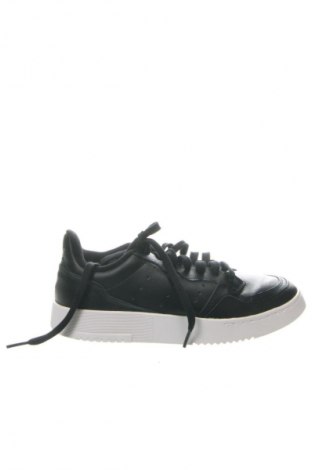 Încălțăminte de damă Adidas Originals, Mărime 38, Culoare Negru, Preț 644,99 Lei