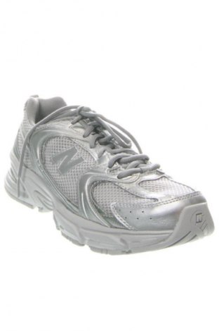 Damenschuhe New Balance, Größe 40, Farbe Silber, Preis 137,99 €