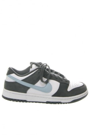 Damenschuhe Nike, Größe 40, Farbe Mehrfarbig, Preis 137,99 €