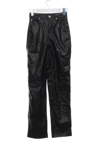 Női nadrág Bershka, Méret XXS, Szín Fekete, Ár 4 079 Ft