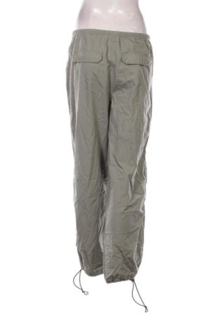 Pantaloni de femei H&M Divided, Mărime M, Culoare Gri, Preț 41,99 Lei