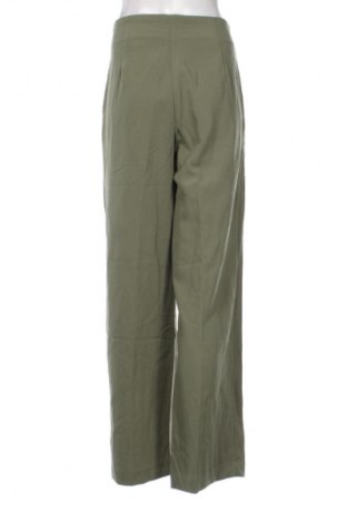 Damenhose MSCH, Größe L, Farbe Grün, Preis 93,99 €
