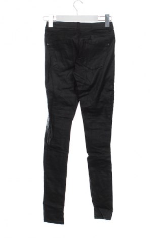 Damskie spodnie ONLY, Rozmiar XXS, Kolor Czarny, Cena 166,99 zł