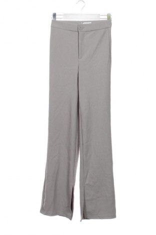 Damskie spodnie Stradivarius, Rozmiar XXS, Kolor Szary, Cena 66,99 zł