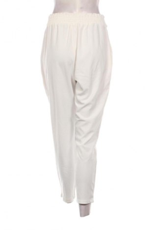 Damenhose Terranova, Größe M, Farbe Weiß, Preis € 6,99