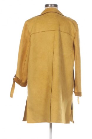 Дамско палто Bershka, Размер S, Цвят Оранжев, Цена 15,33 €