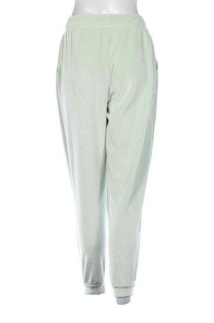 Damen Sporthose Mim, Größe M, Farbe Grün, Preis € 11,99