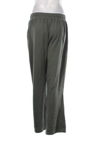 Дамско спортно долнище New Look, Размер M, Цвят Зелен, Цена 24,03 €